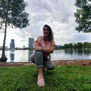 Meet your Posher, Daniela